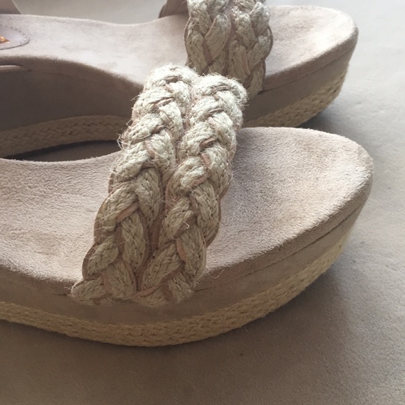 NWT Platform sandals - Picture 6 of 8